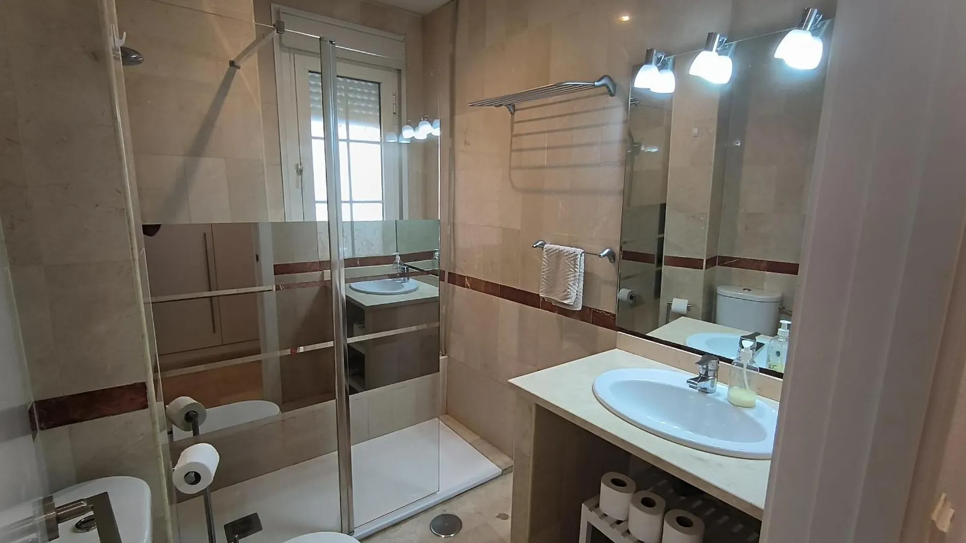 Triana 2 Dormitorios Sewilla Apartament